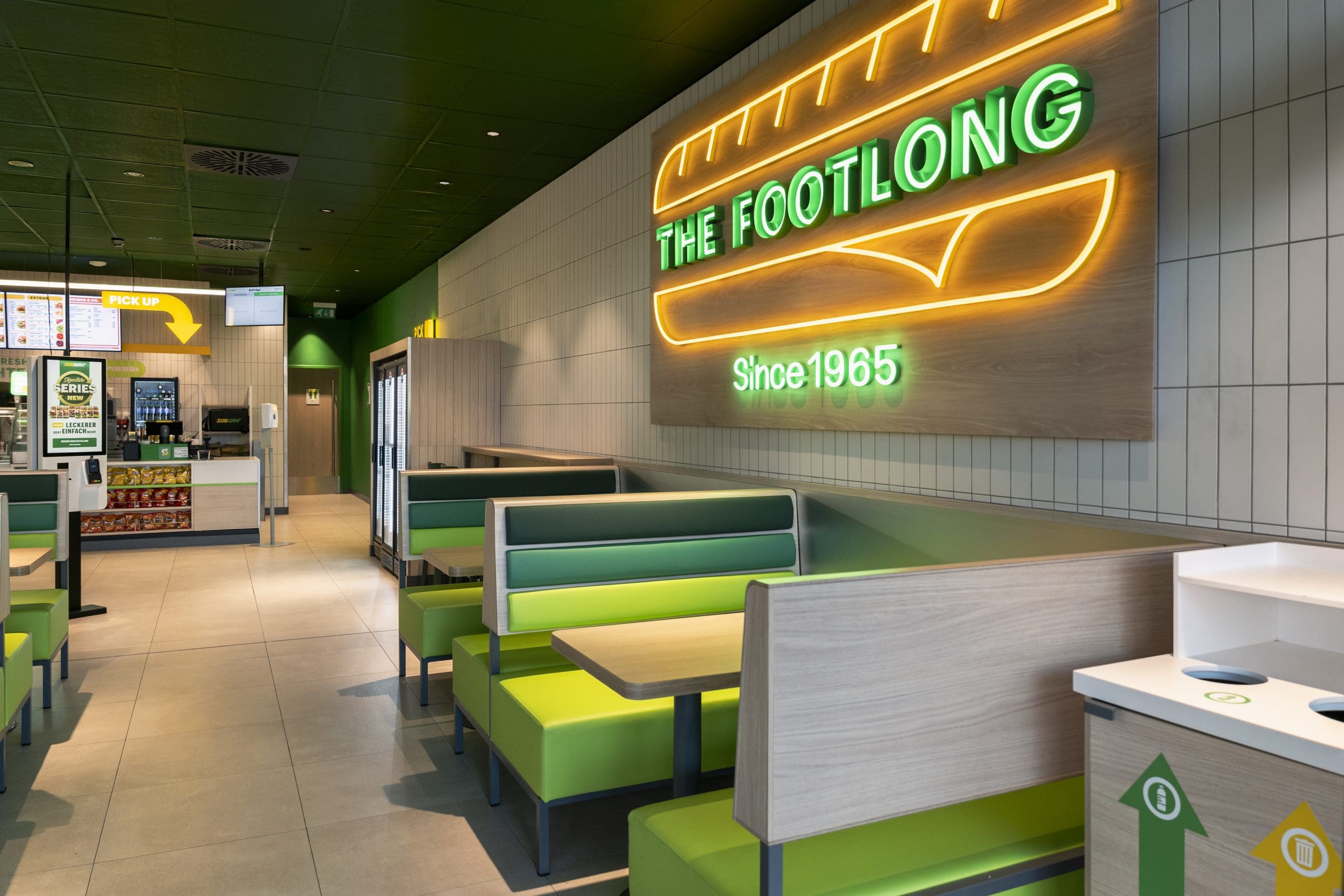 M Worldwide Subway local branch